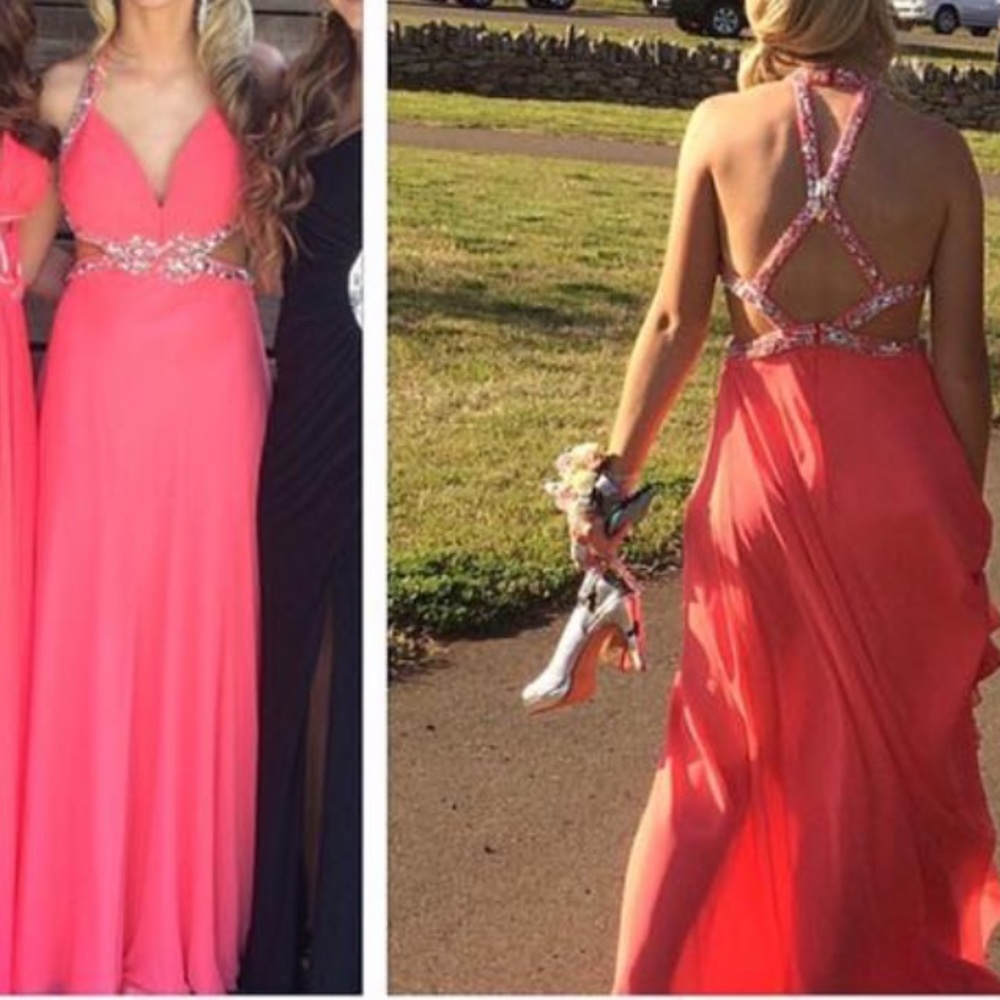PROM DRESS